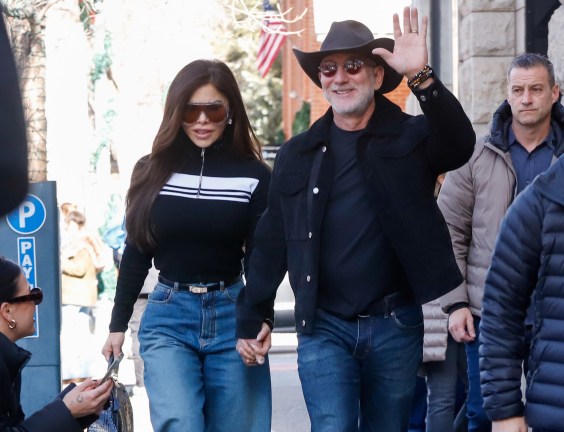 Jeff Bezos Is Putting The Washington Post Into Hospice