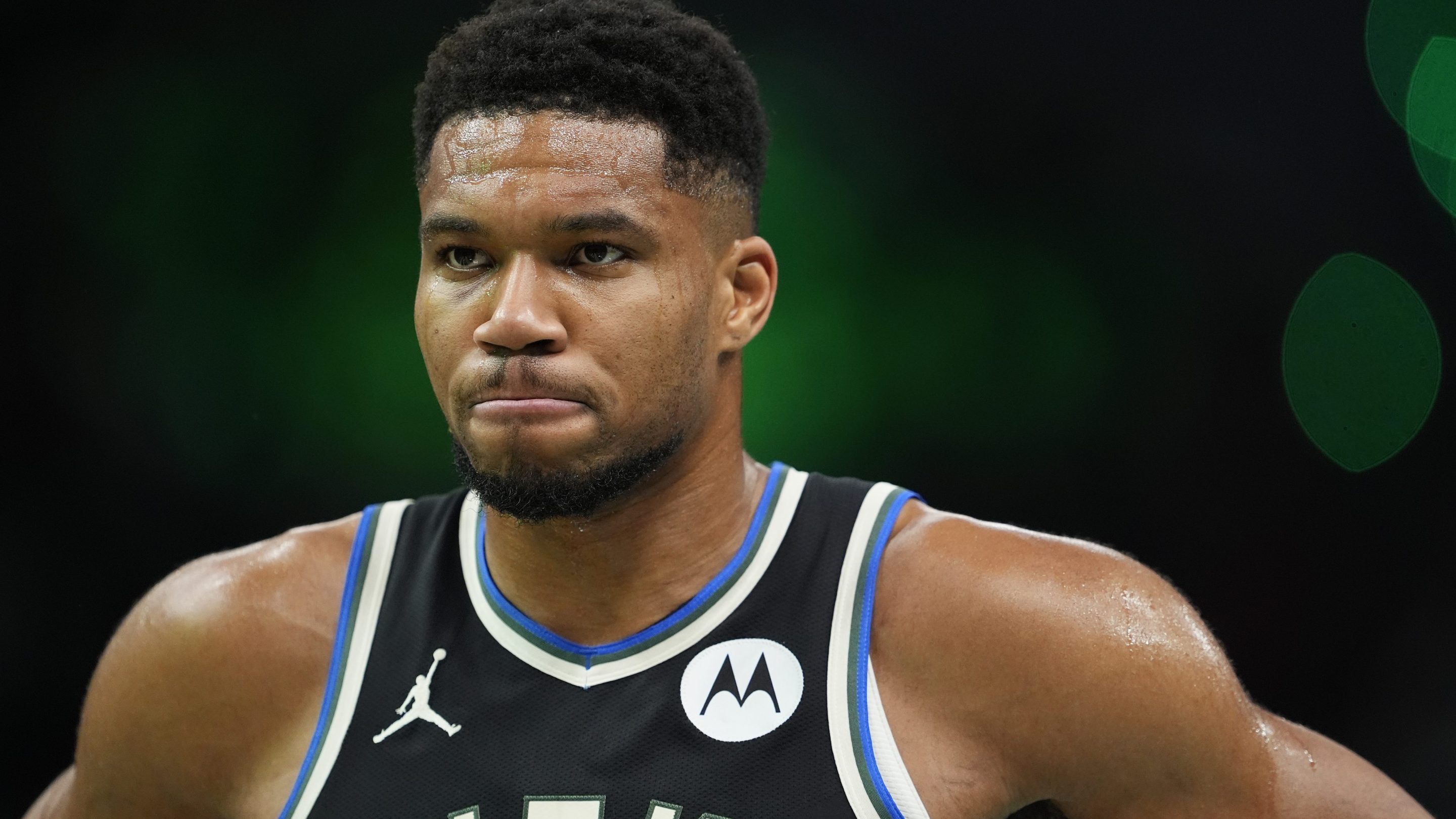 Giannis Antetokounmpo #34 of the Milwaukee Bucks reacts against the Chicago Bulls