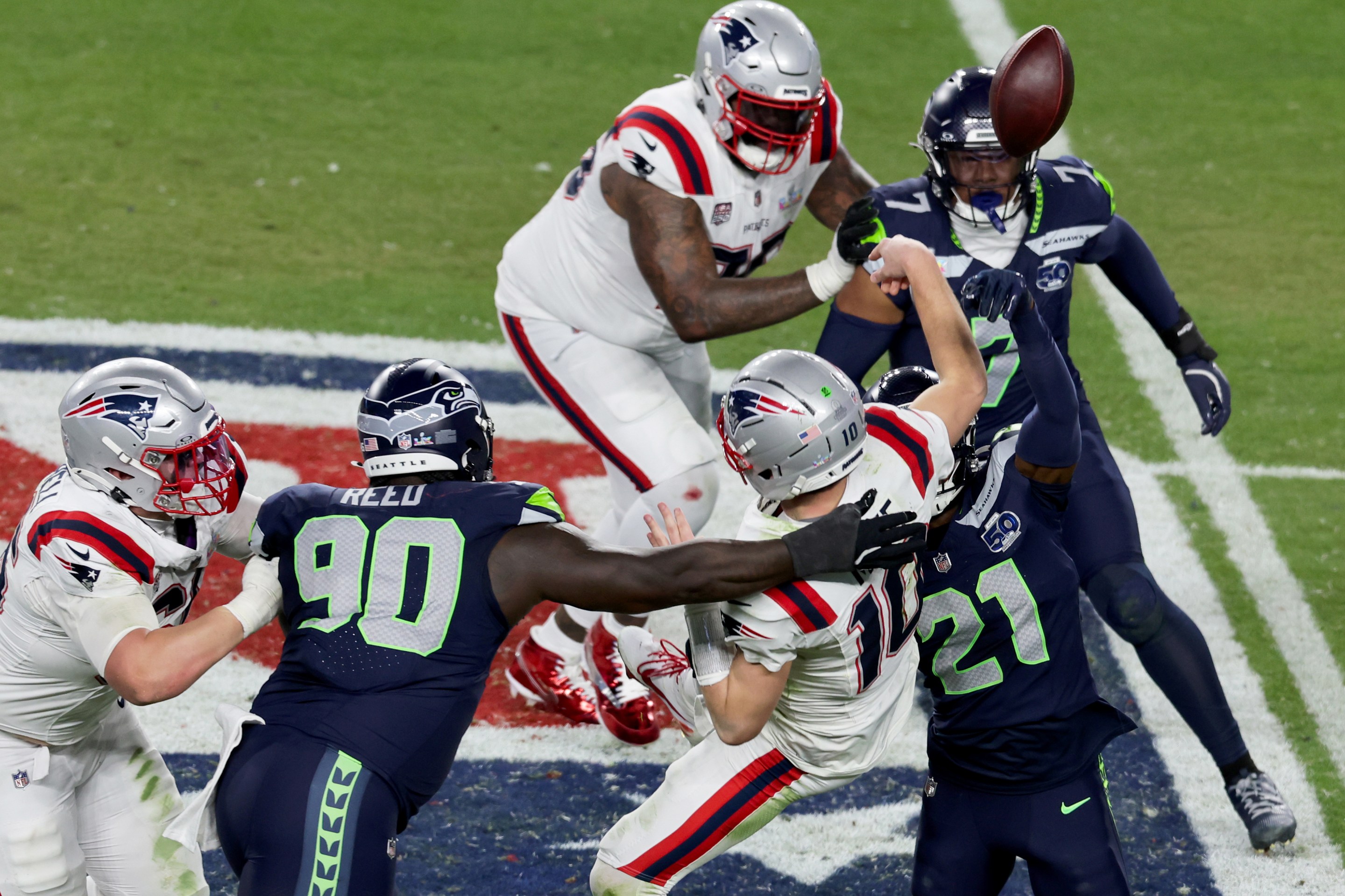 Santa Clara, CA - February 8: New England Patriots quarterback Drake Maye loses the ball in the fourth quarter. The New England Patriots and Seattle Seahawks played in Super Bowl LX at Levi's Stadium on February 8, 2026.