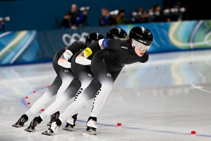 osie Hofmann of Team Germany, Josephine Schloerb of Team Germany, Lea Sophie Scholz of Team Germany in action during the Speed Skating Women's Team Pursuit