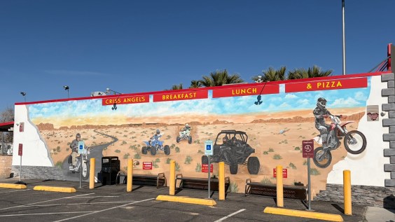 I Traveled 800 Miles To Eat Breakfast, Lunch, And Pizza At Criss Angel’s Breakfast, Lunch, And Pizza