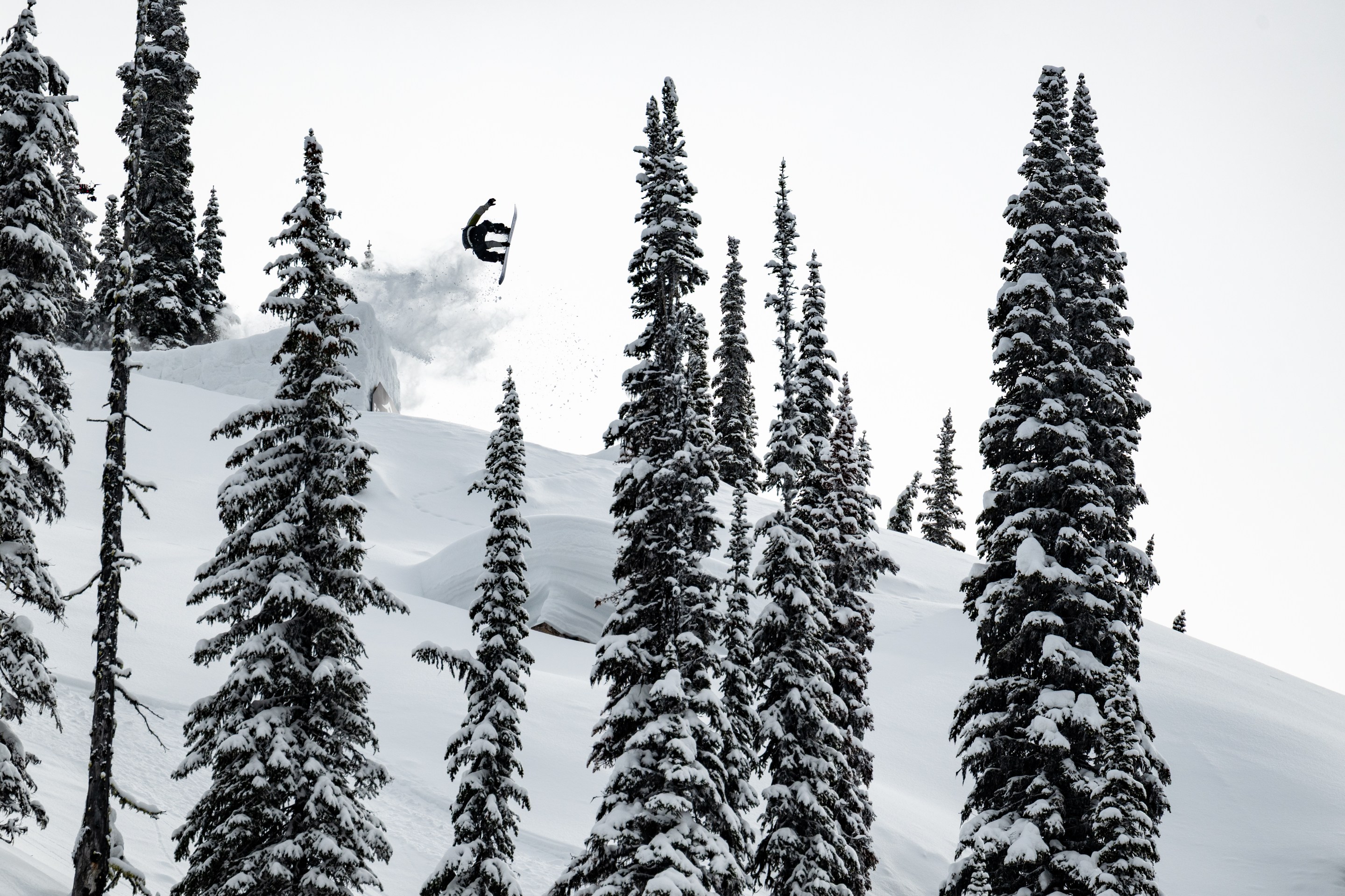 Nils Mindnich launches off a jump