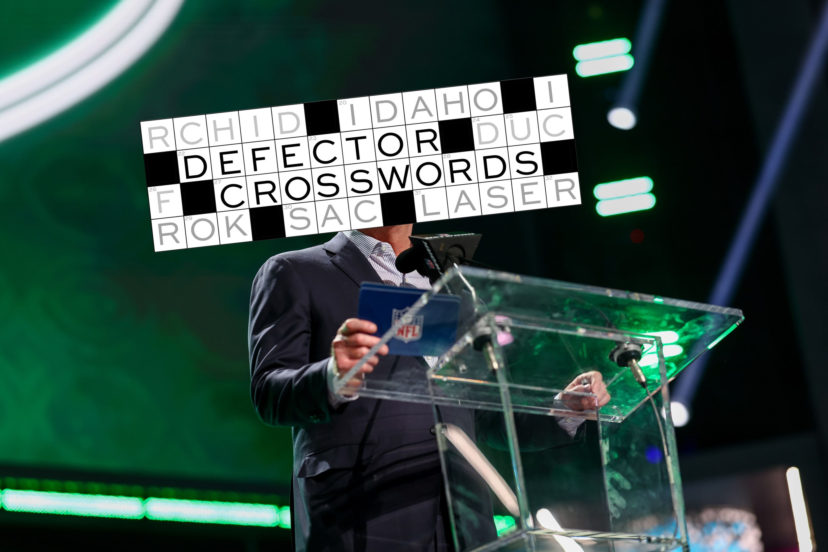 Commissioner Roger Goodell of the NFL announces the New York Jets pick during round one of the 2022 NFL Draft on April 28, 2022 in Las Vegas, Nevada