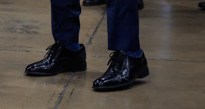 Marco Rubio wearing some notably loose Florsheim dress shoes.