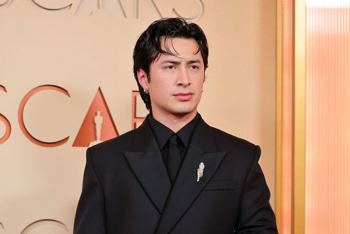 Hudson Williams at the 98th Annual Oscars