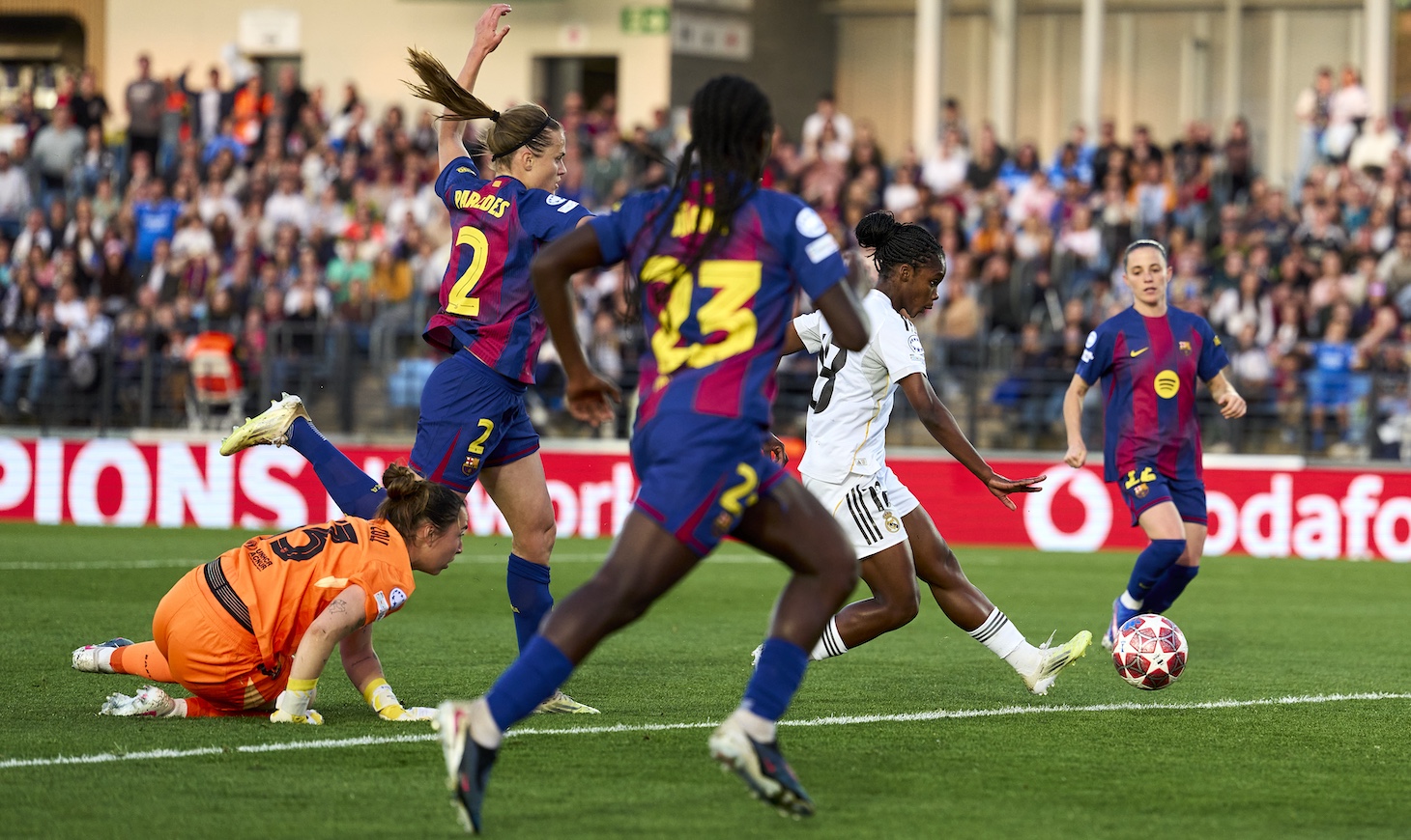 Linda Caicedo of Real Madrid CF scring her team first goal during the UEFA Women's Champions League 2025/26 Quarter-finals First Leg match between Real Madrid CF and FC Barcelona at Estadio Alfredo Di Stefano on March 25, 2026 in Madrid, Spain.