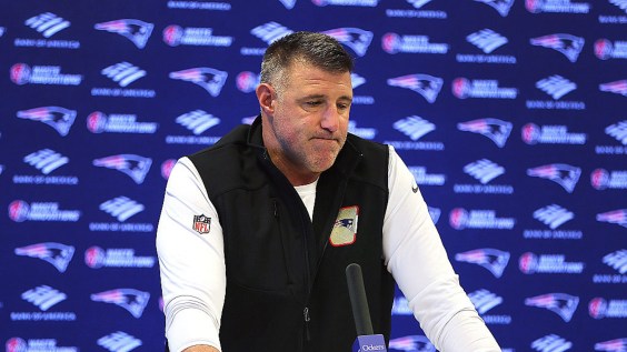 Mike Vrabel To Seek Counseling Over “Completely Innocent Interaction” With Dianna Russini [Update]