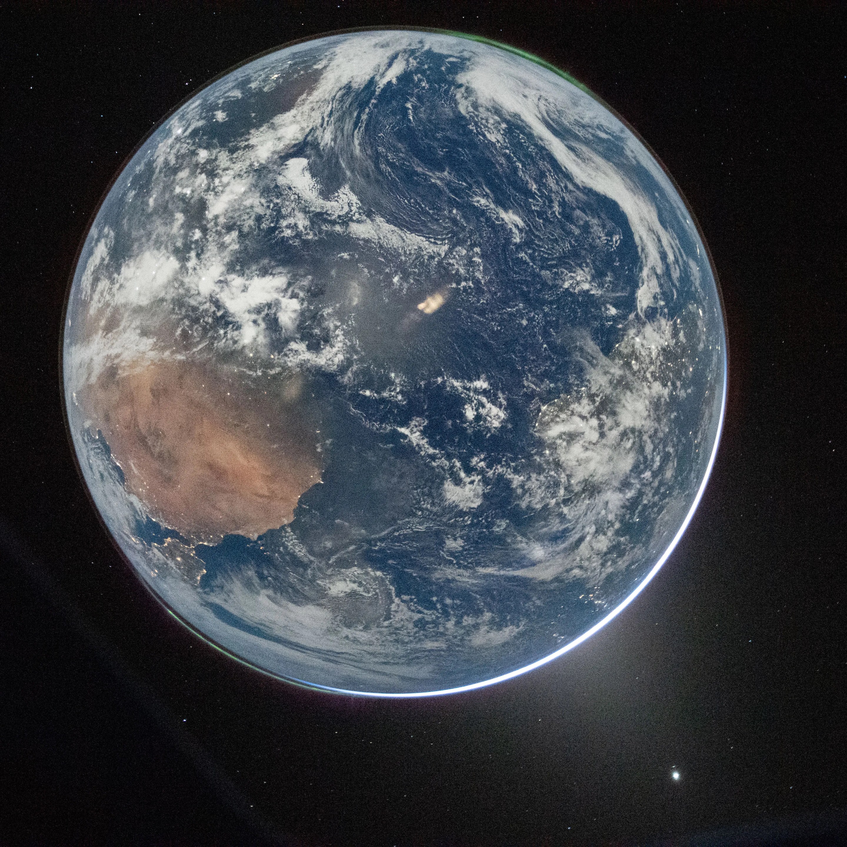 Artemis image of Earth.