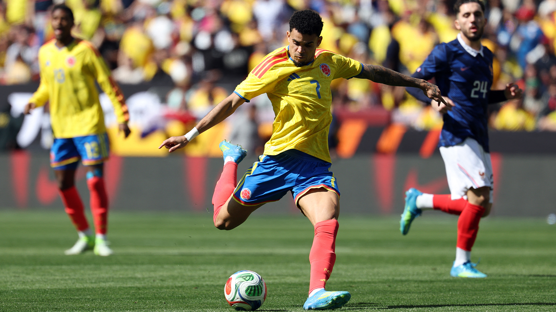 Colombia's forward #07 Luis Diaz shoots during a friendly football match between Colombia and France at Northwest Stadium in Landover, Maryland, on March 29, 2026.