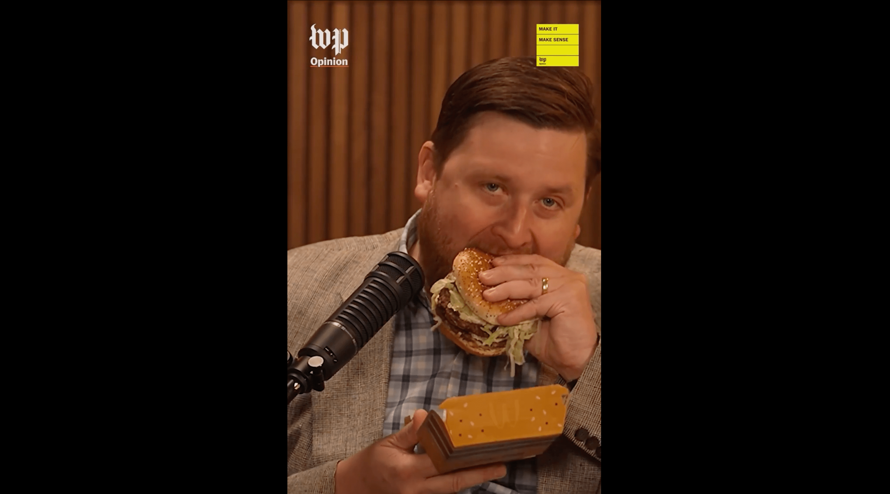 James Hohmann munches a burger