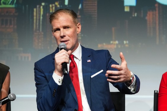 Alexi Lalas Has Already Worn Out His Welcome