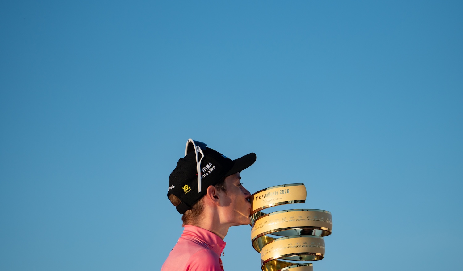Jonas Vingegaard of Denmark and Team Visma | Lease a Bike celebrates on the podium as the Pink Leader Jersey and overall race winner with the Trofeo Senza Fine during the 109th Giro d'Italia 2026, Stage 21, a 131km stage from Rome to Rome, on May 31, 2026, in Rome, Italy. (Photo by Massimo Valicchia/NurPhoto)
