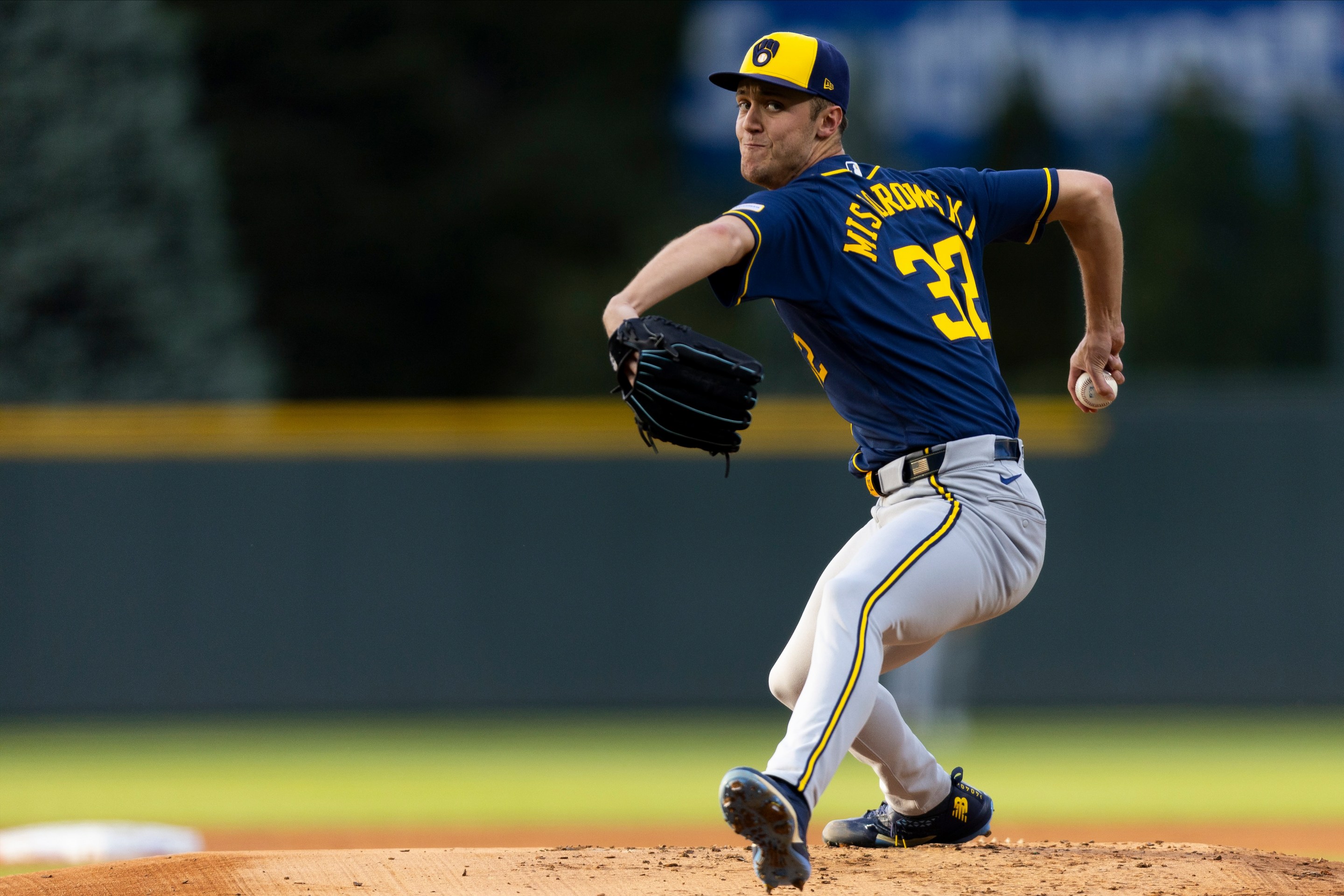 Jacob Misiorowski #32 of the Milwaukee Brewers pitches