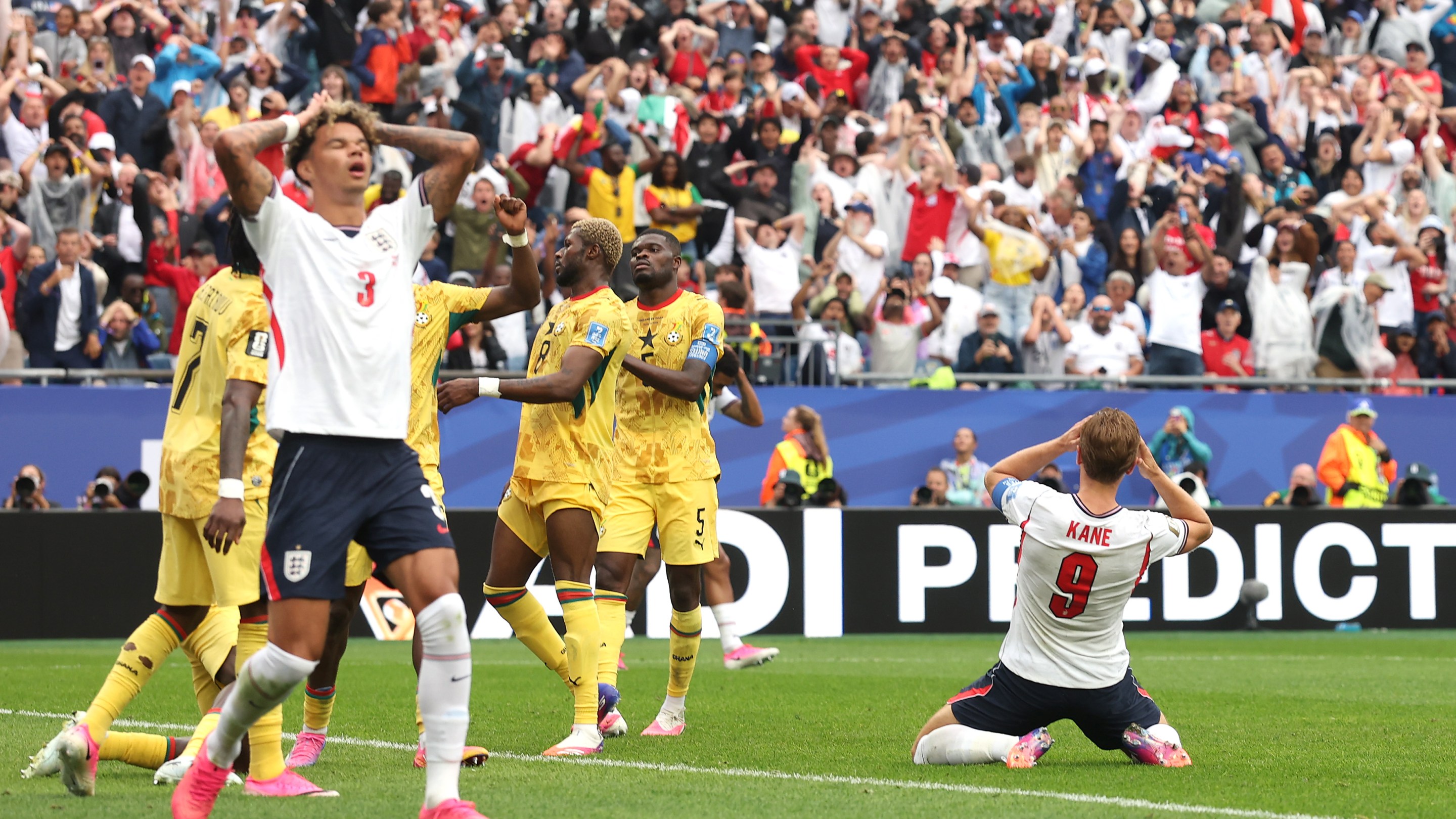 Nico O'Reilly #3 and Harry Kane #9 of England react after a missed chance during the FIFA World Cup 2026 Group L match between England and Ghana.