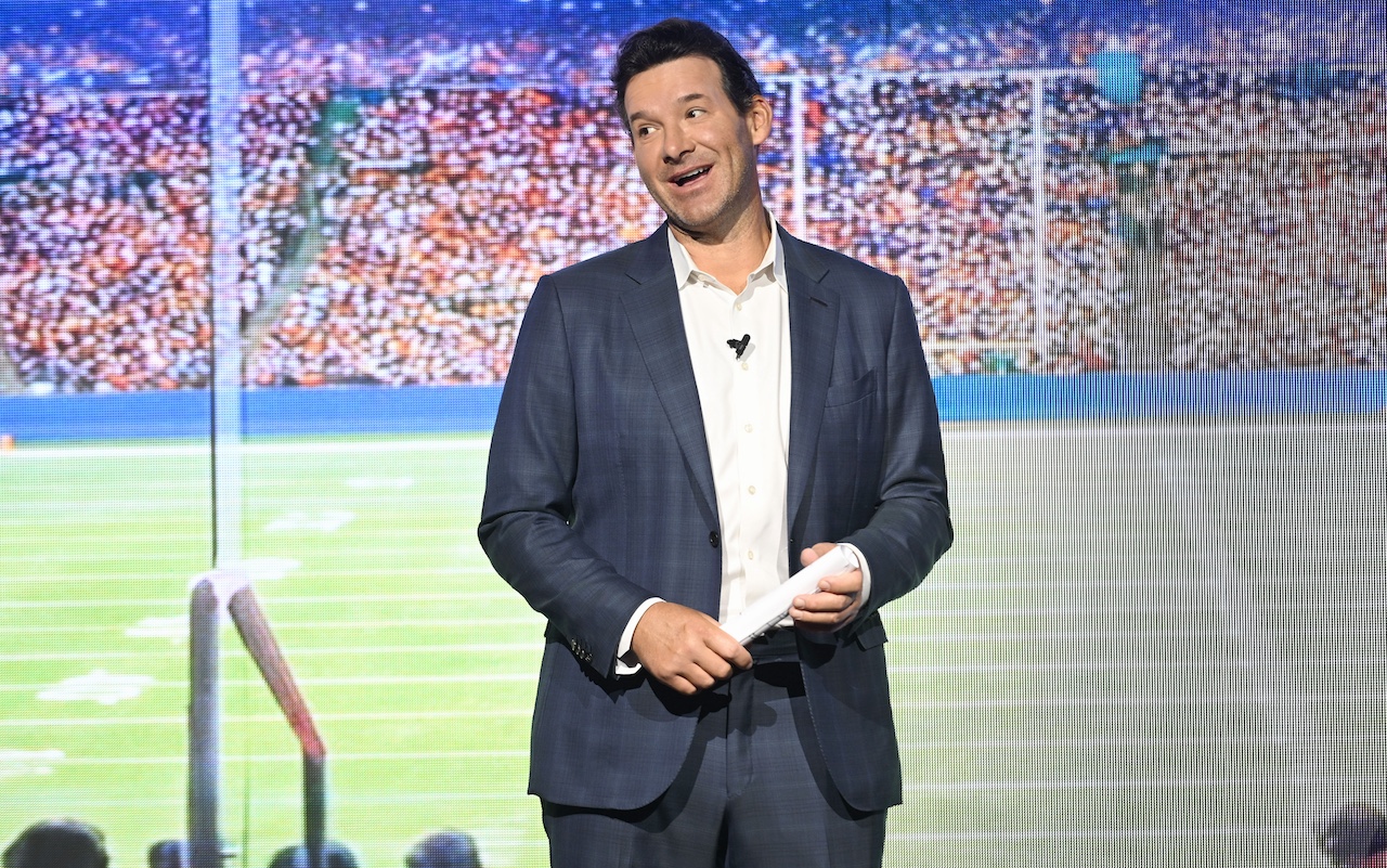 Tony Romo performing his NFL analyst duties.