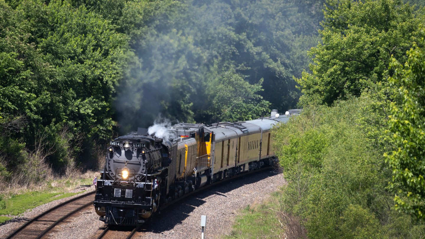 TAMA, IOWA - JUNE 01: Union Pacific’s Big Boy No. 4014, the world’s largest operating steam locomotive, travels through the countryside during its cross-country journey to celebrate America's 250th birthday on June 1, 2026 near Tama, Iowa. Between 1941 and 1944 Union Pacific commissioned 25 Big Boy locomotives, eight still remain, but the restored 4014 is the only one that is fully operational.  (Photo by Scott Olson/Getty Images)