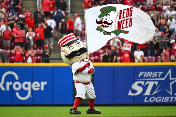 13 Short Blogs About The Cincinnati Reds