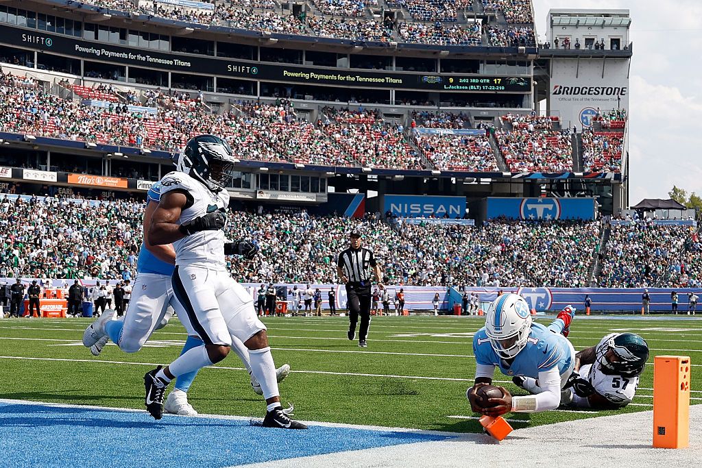 Tennessee Titans quarterback Cam Ward scores a touchdown against the Philadelphia Eagles on Sept. 20, 2026