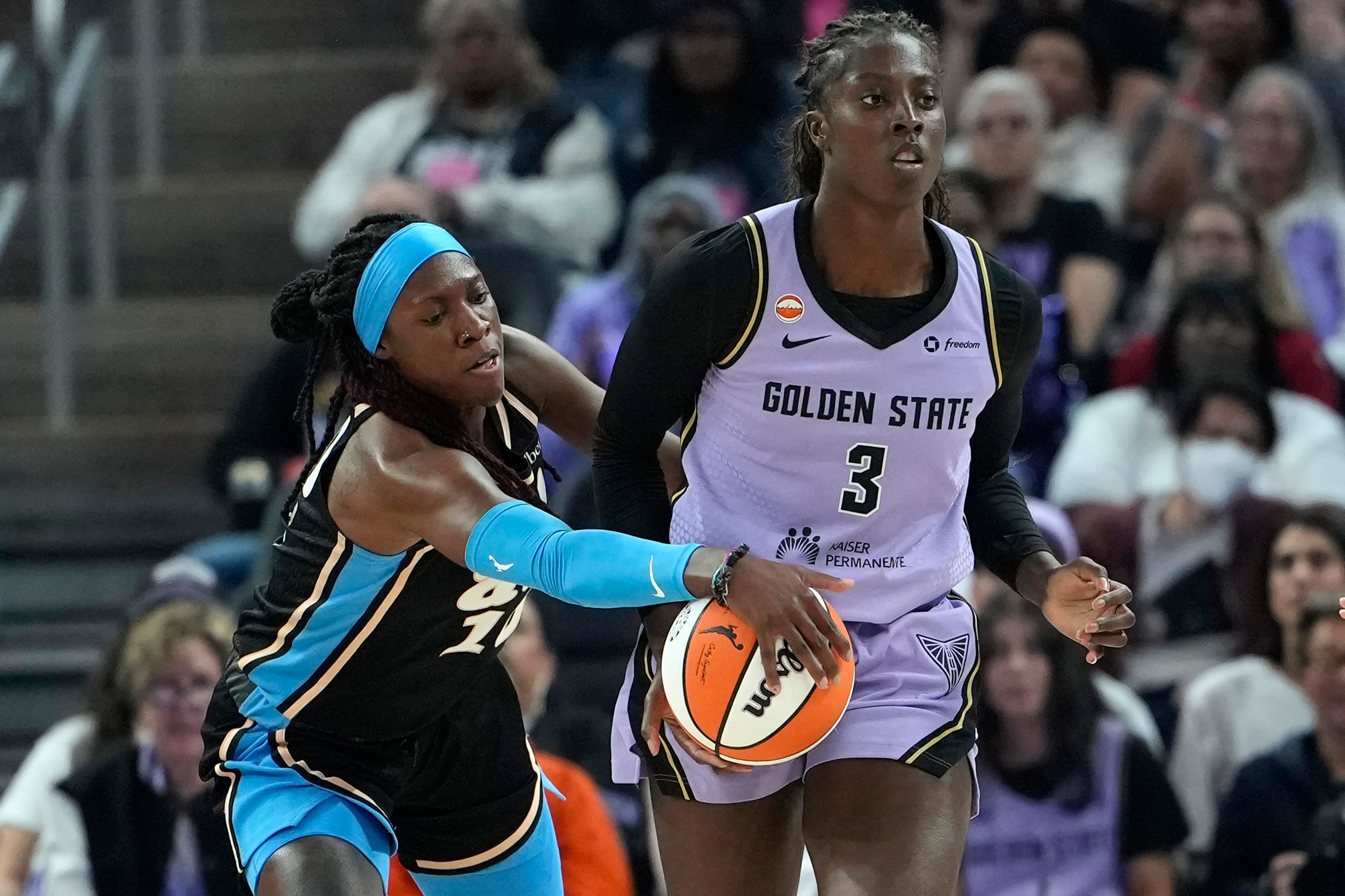 Rhyne Howard #10 of the Atlanta Dream steals the ball from Laeticia Amihere #3 of the Golden State Valkyries during the first half at Chase Center on June 26, 2026 in San Francisco, California.