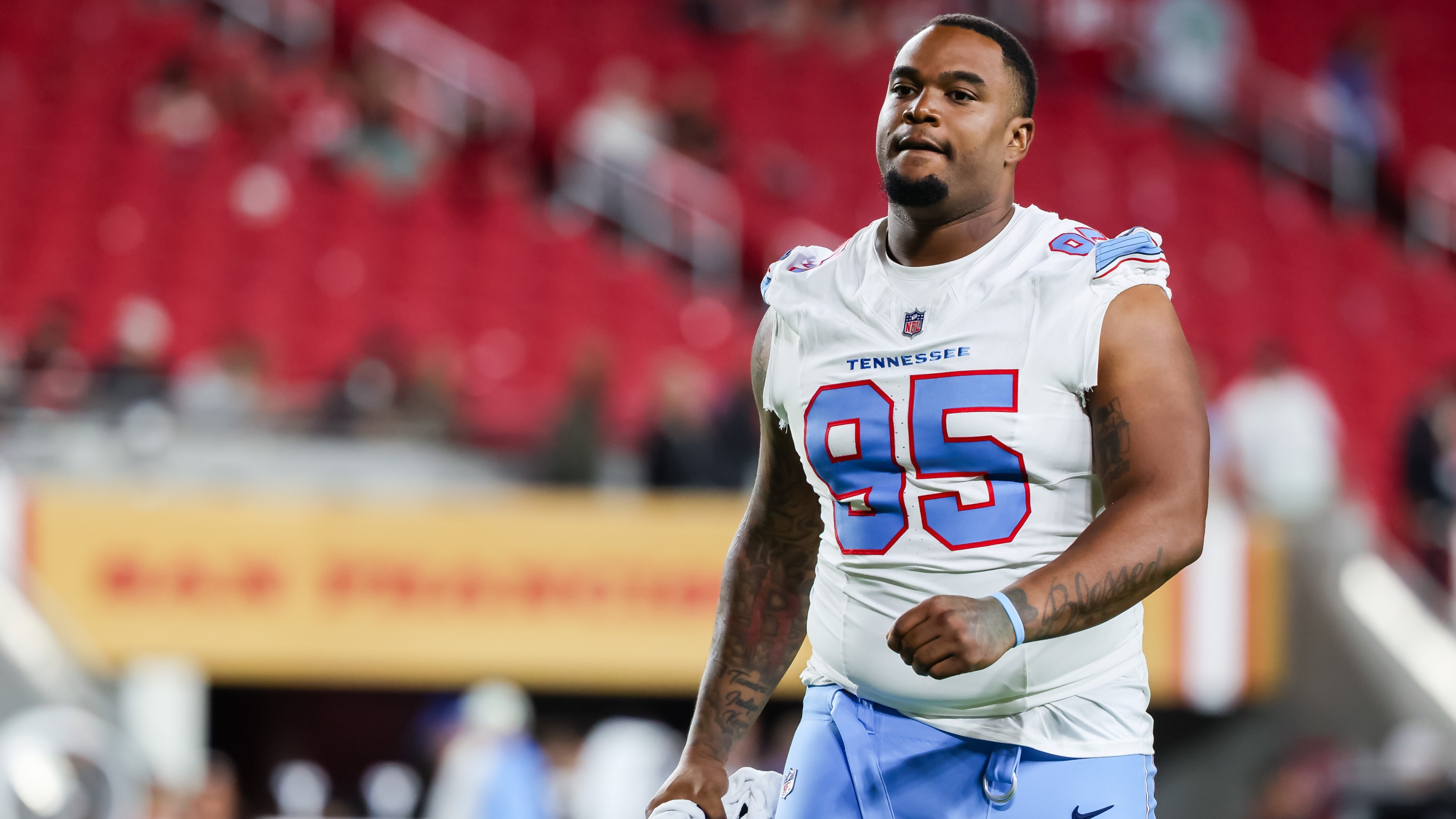 SANTA CLARA, CA - AUGUST 13: Jordan Elliott #95 of the Tennessee Titans walks to the locker room after a preseason NFL game on August 13, 2026 at Levi's Stadium in Santa Clara, CA. (Photo by Matthew Huang/Icon Sportswire via Getty Images)