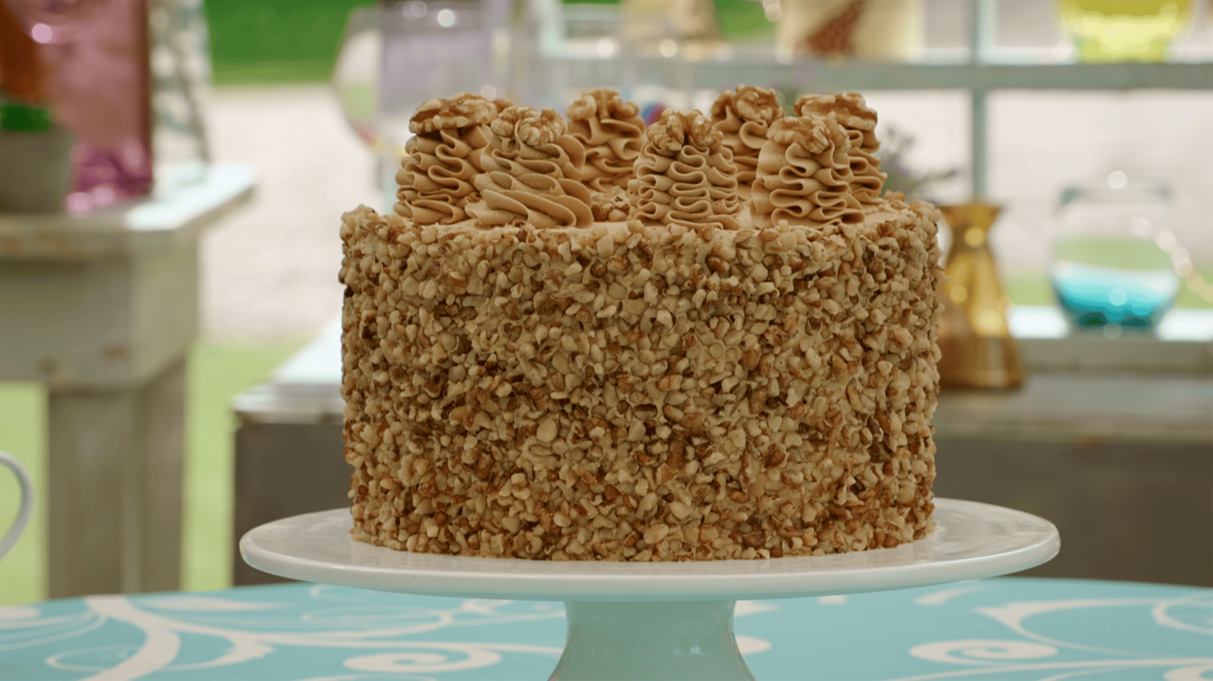 A screenshot of the finished cake, from the show.